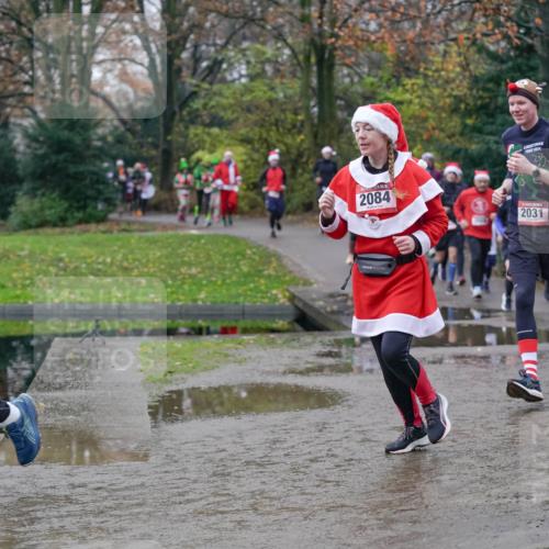 07.12.2025 - St. Pauli X-Mass-Run No. 15 Michael Burmester http://msf.ph/oto/9406473 07.12.2025 11:22:43 Laufen 153, 2084, 2031, 10, 1951 meine-sportfotos.de