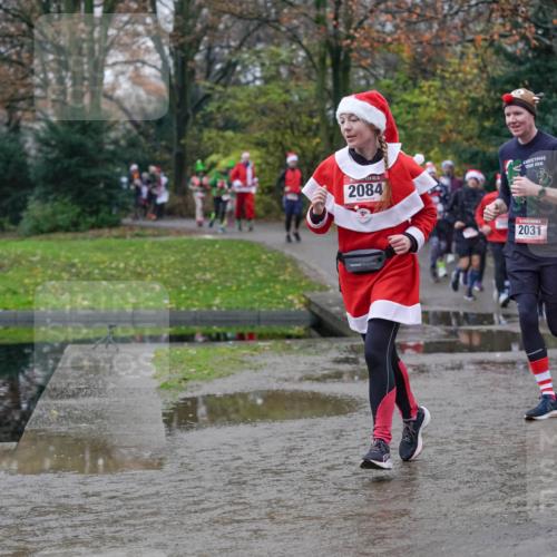 07.12.2025 - St. Pauli X-Mass-Run No. 15 Michael Burmester http://msf.ph/oto/9406475 07.12.2025 11:22:44 Laufen 2084, 2031, 1951 meine-sportfotos.de