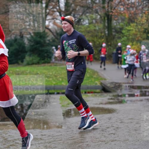 07.12.2025 - St. Pauli X-Mass-Run No. 15 Michael Burmester http://msf.ph/oto/9406485 07.12.2025 11:22:44 Laufen 2015, 2084, 2031 meine-sportfotos.de