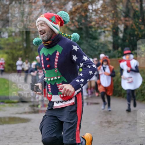 07.12.2025 - St. Pauli X-Mass-Run No. 15 Michael Burmester http://msf.ph/oto/9406619 07.12.2025 11:23:02 Laufen  meine-sportfotos.de