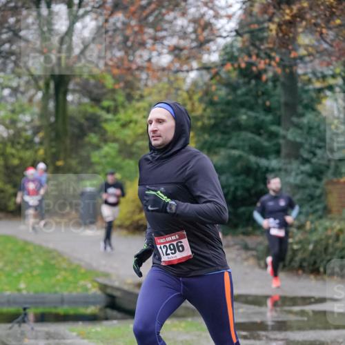 07.12.2025 - St. Pauli X-Mass-Run No. 15 Michael Burmester http://msf.ph/oto/9406640 07.12.2025 09:38:47 Laufen 15, 1296 meine-sportfotos.de