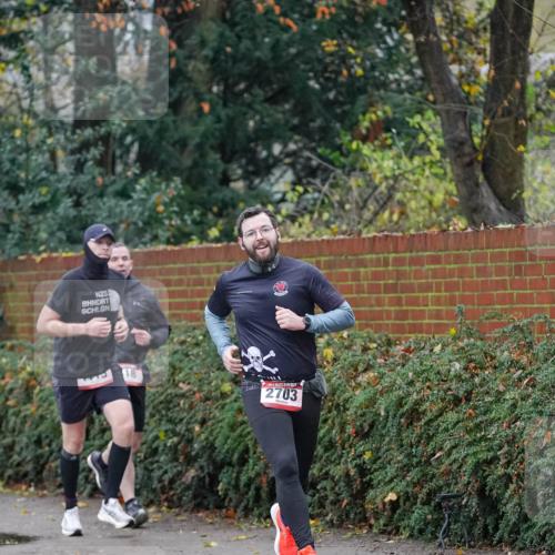 07.12.2025 - St. Pauli X-Mass-Run No. 15 Michael Burmester http://msf.ph/oto/9406642 07.12.2025 09:38:49 Laufen 18, 2703 meine-sportfotos.de