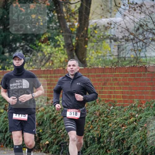 07.12.2025 - St. Pauli X-Mass-Run No. 15 Michael Burmester http://msf.ph/oto/9406654 07.12.2025 09:38:51 Laufen 1715, 518 meine-sportfotos.de
