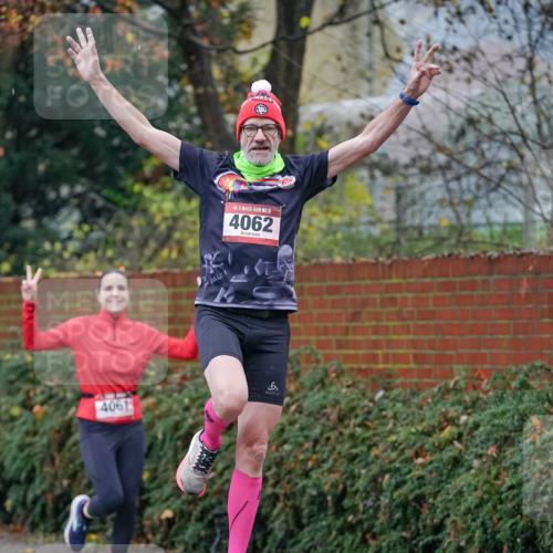 07.12.2025 - St. Pauli X-Mass-Run No. 15 Michael Burmester http://msf.ph/oto/9406724 07.12.2025 09:39:02 Laufen 9, 6, 4061, 15, 4062 meine-sportfotos.de