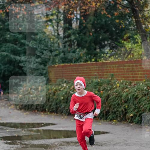 07.12.2025 - St. Pauli X-Mass-Run No. 15 Michael Burmester http://msf.ph/oto/9406740 07.12.2025 09:39:06 Laufen 3398 meine-sportfotos.de