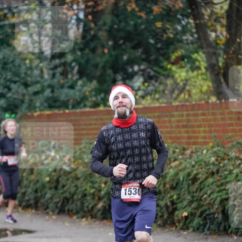 07.12.2025 - St. Pauli X-Mass-Run No. 15 Michael Burmester http://msf.ph/oto/9406764 07.12.2025 09:39:12 Laufen 1530 meine-sportfotos.de