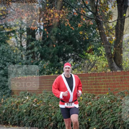 07.12.2025 - St. Pauli X-Mass-Run No. 15 Michael Burmester http://msf.ph/oto/9406872 07.12.2025 09:39:50 Laufen  meine-sportfotos.de