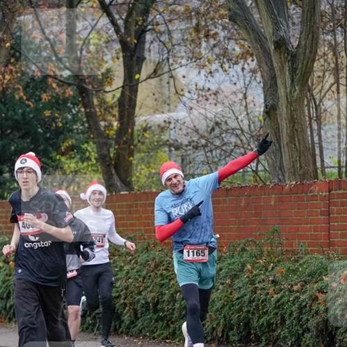 07.12.2025 - St. Pauli X-Mass-Run No. 15 Michael Burmester http://msf.ph/oto/9406896 07.12.2025 09:39:55 Laufen 40, 241, 5, 1165 meine-sportfotos.de