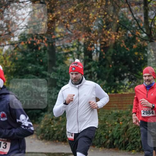 07.12.2025 - St. Pauli X-Mass-Run No. 15 Michael Burmester http://msf.ph/oto/9406982 07.12.2025 09:40:21 Laufen 13, 1774, 2984 meine-sportfotos.de