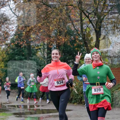 07.12.2025 - St. Pauli X-Mass-Run No. 15 Michael Burmester http://msf.ph/oto/9407082 07.12.2025 09:40:46 Laufen 934, 252, 15, 939 meine-sportfotos.de