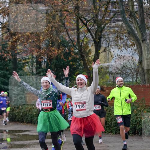 07.12.2025 - St. Pauli X-Mass-Run No. 15 Michael Burmester http://msf.ph/oto/9407110 07.12.2025 09:40:51 Laufen 15, 1976, 15, 1418, 4209, 292 meine-sportfotos.de