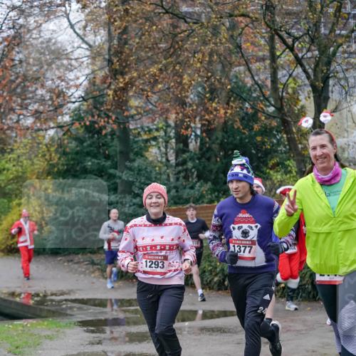 07.12.2025 - St. Pauli X-Mass-Run No. 15 Michael Burmester http://msf.ph/oto/9407132 07.12.2025 09:40:55 Laufen 1293, 1377 meine-sportfotos.de