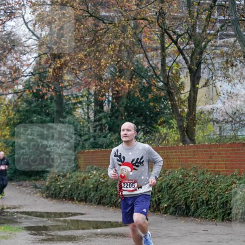 07.12.2025 - St. Pauli X-Mass-Run No. 15 Michael Burmester http://msf.ph/oto/9407166 07.12.2025 09:41:00 Laufen 2205 meine-sportfotos.de