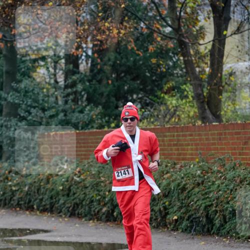 07.12.2025 - St. Pauli X-Mass-Run No. 15 Michael Burmester http://msf.ph/oto/9407174 07.12.2025 09:41:01 Laufen 2141 meine-sportfotos.de