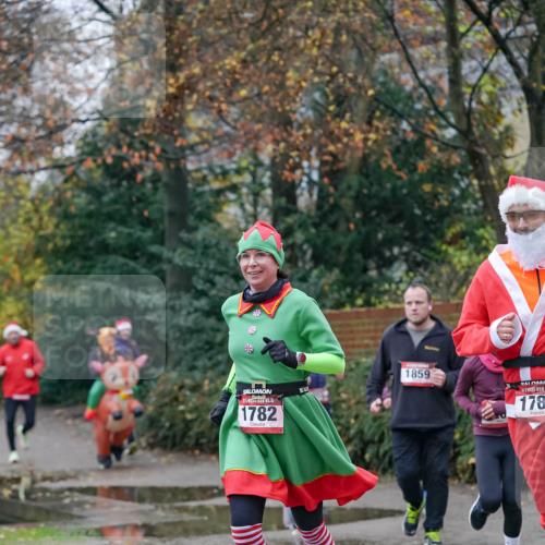07.12.2025 - St. Pauli X-Mass-Run No. 15 Michael Burmester http://msf.ph/oto/9407228 07.12.2025 09:41:12 Laufen 1859, 1782, 178 meine-sportfotos.de
