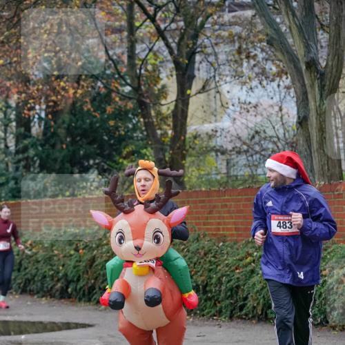 07.12.2025 - St. Pauli X-Mass-Run No. 15 Michael Burmester http://msf.ph/oto/9407274 07.12.2025 09:41:18 Laufen 483 meine-sportfotos.de