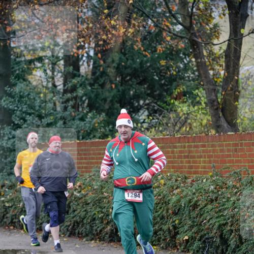 07.12.2025 - St. Pauli X-Mass-Run No. 15 Michael Burmester http://msf.ph/oto/9407300 07.12.2025 09:41:23 Laufen 1294 meine-sportfotos.de
