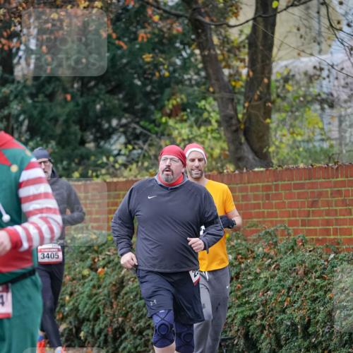 07.12.2025 - St. Pauli X-Mass-Run No. 15 Michael Burmester http://msf.ph/oto/9407308 07.12.2025 09:41:25 Laufen 4, 3405 meine-sportfotos.de