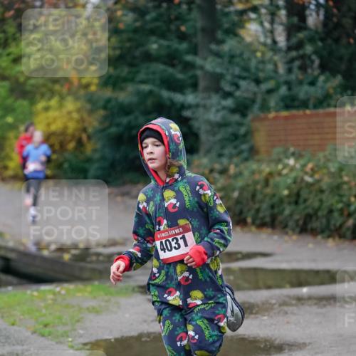 07.12.2025 - St. Pauli X-Mass-Run No. 15 Michael Burmester http://msf.ph/oto/9407340 07.12.2025 09:41:31 Laufen 15, 4031 meine-sportfotos.de