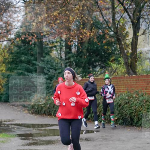 07.12.2025 - St. Pauli X-Mass-Run No. 15 Michael Burmester http://msf.ph/oto/9407364 07.12.2025 09:41:39 Laufen  meine-sportfotos.de