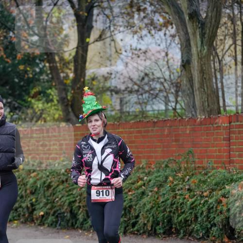 07.12.2025 - St. Pauli X-Mass-Run No. 15 Michael Burmester http://msf.ph/oto/9407390 07.12.2025 09:41:42 Laufen 15, 910 meine-sportfotos.de