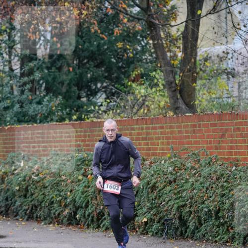 07.12.2025 - St. Pauli X-Mass-Run No. 15 Michael Burmester http://msf.ph/oto/9407415 07.12.2025 09:41:46 Laufen 1603 meine-sportfotos.de
