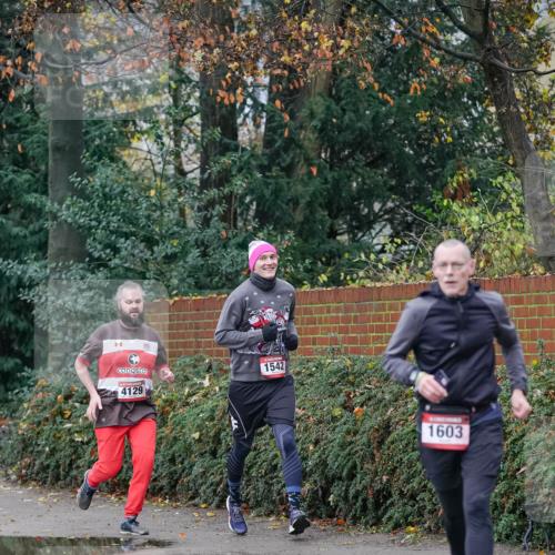 07.12.2025 - St. Pauli X-Mass-Run No. 15 Michael Burmester http://msf.ph/oto/9407421 07.12.2025 09:41:47 Laufen 4129, 1542, 1603 meine-sportfotos.de
