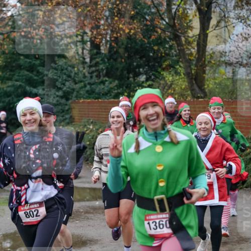 07.12.2025 - St. Pauli X-Mass-Run No. 15 Michael Burmester http://msf.ph/oto/9407570 07.12.2025 09:42:05 Laufen 802, 1360, 9 meine-sportfotos.de