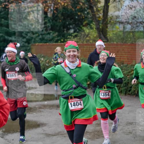 07.12.2025 - St. Pauli X-Mass-Run No. 15 Michael Burmester http://msf.ph/oto/9407588 07.12.2025 09:42:06 Laufen 2861, 1404, 1354 meine-sportfotos.de