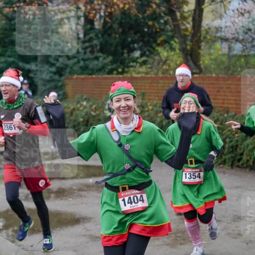 07.12.2025 - St. Pauli X-Mass-Run No. 15 Michael Burmester http://msf.ph/oto/9407591 07.12.2025 09:42:06 Laufen 2861, 1404, 1354, 37 meine-sportfotos.de