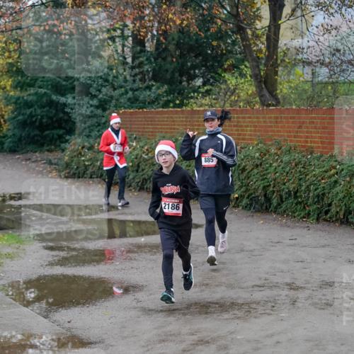 07.12.2025 - St. Pauli X-Mass-Run No. 15 Michael Burmester http://msf.ph/oto/9407632 07.12.2025 09:42:11 Laufen 2186, 885 meine-sportfotos.de