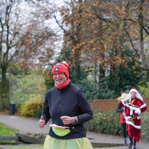 07.12.2025 - St. Pauli X-Mass-Run No. 15 Michael Burmester http://msf.ph/oto/9407725 07.12.2025 09:42:24 Laufen  meine-sportfotos.de