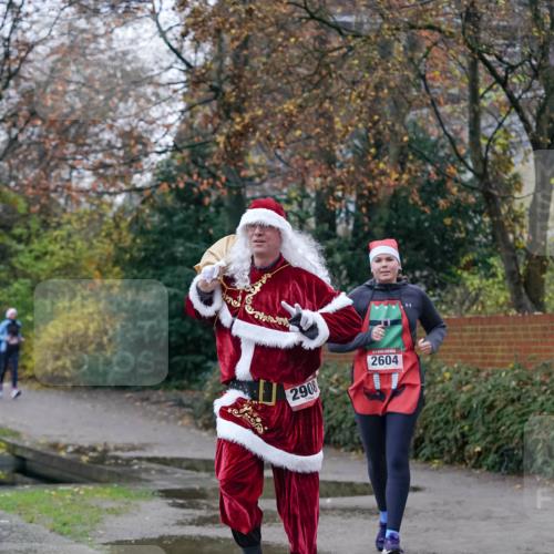 07.12.2025 - St. Pauli X-Mass-Run No. 15 Michael Burmester http://msf.ph/oto/9407749 07.12.2025 09:42:27 Laufen 2604, 2908 meine-sportfotos.de