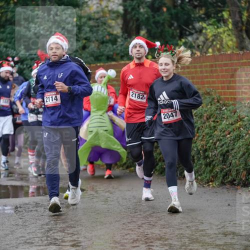 07.12.2025 - St. Pauli X-Mass-Run No. 15 Michael Burmester http://msf.ph/oto/9407786 07.12.2025 11:25:19 Laufen 188, 1275, 0, 2182, 2047, 2114 meine-sportfotos.de