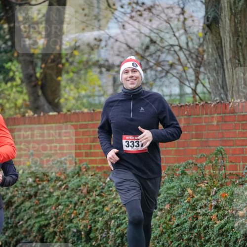 07.12.2025 - St. Pauli X-Mass-Run No. 15 Michael Burmester http://msf.ph/oto/9407830 07.12.2025 09:42:45 Laufen 3337 meine-sportfotos.de
