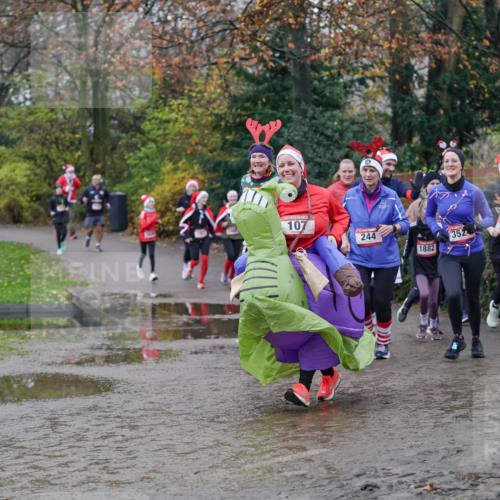 07.12.2025 - St. Pauli X-Mass-Run No. 15 Michael Burmester http://msf.ph/oto/9407832 07.12.2025 11:25:23 Laufen 107, 244, 352, 1882, 2436, 3523 meine-sportfotos.de