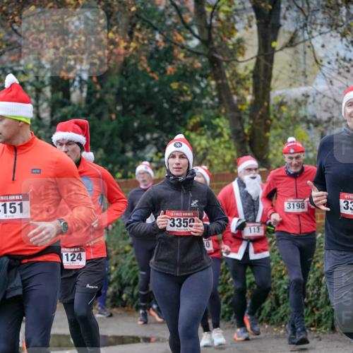 07.12.2025 - St. Pauli X-Mass-Run No. 15 Michael Burmester http://msf.ph/oto/9407842 07.12.2025 09:42:46 Laufen 15, 151, 15, 124, 15, 3350, 113, 3198, 33 meine-sportfotos.de