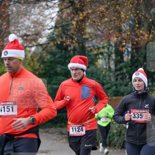07.12.2025 - St. Pauli X-Mass-Run No. 15 Michael Burmester http://msf.ph/oto/9407845 07.12.2025 09:42:47 Laufen 4151, 15, 1124, 15, 335 meine-sportfotos.de