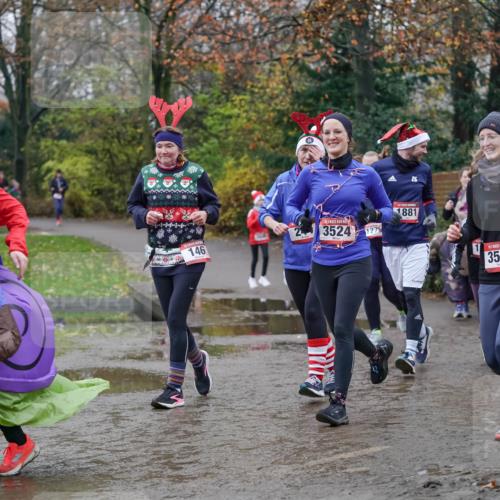 07.12.2025 - St. Pauli X-Mass-Run No. 15 Michael Burmester http://msf.ph/oto/9407855 07.12.2025 11:25:24 Laufen 107, 146, 3524, 1279, 1881, 5, 3523, 2436 meine-sportfotos.de