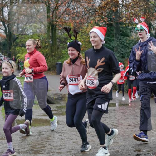 07.12.2025 - St. Pauli X-Mass-Run No. 15 Michael Burmester http://msf.ph/oto/9407882 07.12.2025 11:25:26 Laufen 26, 188, 1882, 1276, 2441, 2436, 39491, 1967, 34 meine-sportfotos.de