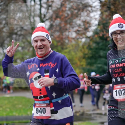 07.12.2025 - St. Pauli X-Mass-Run No. 15 Michael Burmester http://msf.ph/oto/9407905 07.12.2025 09:42:53 Laufen 15, 940, 102 meine-sportfotos.de