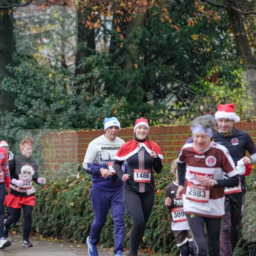 07.12.2025 - St. Pauli X-Mass-Run No. 15 Michael Burmester http://msf.ph/oto/9407932 07.12.2025 09:42:56 Laufen 43, 1486, 309, 2983 meine-sportfotos.de