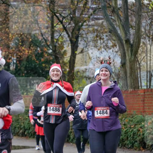 07.12.2025 - St. Pauli X-Mass-Run No. 15 Michael Burmester http://msf.ph/oto/9407983 07.12.2025 09:43:01 Laufen 926, 15, 1486, 15, 1484 meine-sportfotos.de