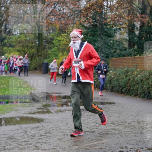 07.12.2025 - St. Pauli X-Mass-Run No. 15 Michael Burmester http://msf.ph/oto/9407987 07.12.2025 11:25:35 Laufen 209 meine-sportfotos.de
