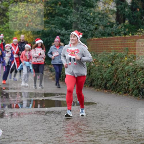 07.12.2025 - St. Pauli X-Mass-Run No. 15 Michael Burmester http://msf.ph/oto/9408068 07.12.2025 11:25:43 Laufen 597 meine-sportfotos.de