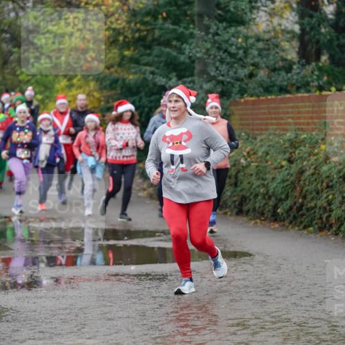 07.12.2025 - St. Pauli X-Mass-Run No. 15 Michael Burmester http://msf.ph/oto/9408074 07.12.2025 11:25:43 Laufen  meine-sportfotos.de