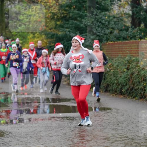 07.12.2025 - St. Pauli X-Mass-Run No. 15 Michael Burmester http://msf.ph/oto/9408077 07.12.2025 11:25:43 Laufen  meine-sportfotos.de