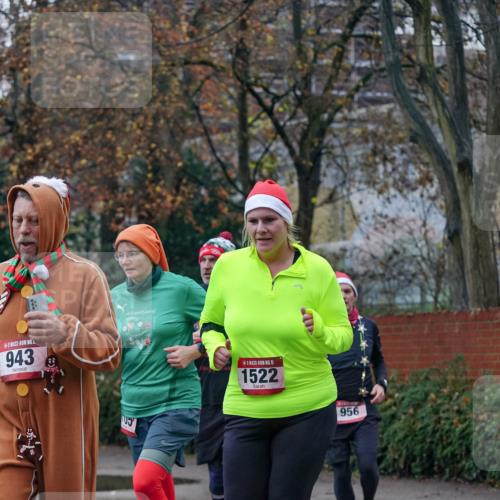 07.12.2025 - St. Pauli X-Mass-Run No. 15 Michael Burmester http://msf.ph/oto/9408078 07.12.2025 09:43:11 Laufen 943, 15, 1522, 956 meine-sportfotos.de