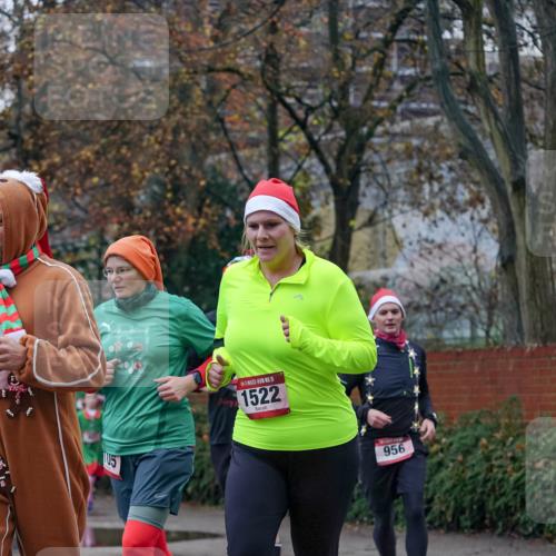 07.12.2025 - St. Pauli X-Mass-Run No. 15 Michael Burmester http://msf.ph/oto/9408081 07.12.2025 09:43:12 Laufen 5, 15, 1522, 956 meine-sportfotos.de