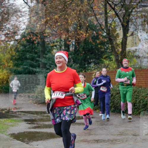 07.12.2025 - St. Pauli X-Mass-Run No. 15 Michael Burmester http://msf.ph/oto/9408109 07.12.2025 09:43:15 Laufen 1119, 963, 962 meine-sportfotos.de